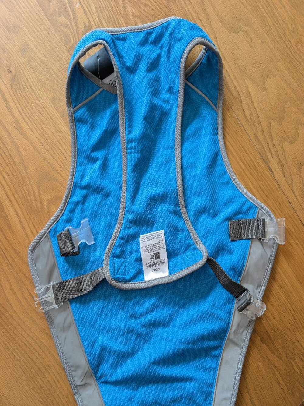 Dog cooling jacket - Picture 2 of 11